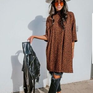 Lala Icon Mock Neck Top in Leopard